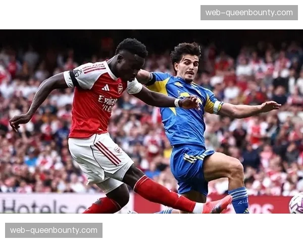 战术板：阿森纳控球率68%压制利兹联 回归边路内切显成效